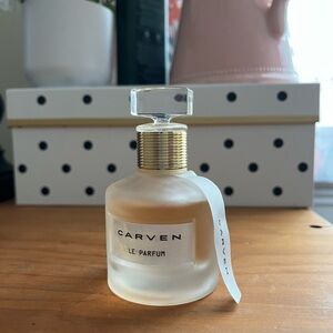 Carven Le Parfum - Luxurious Cream Scent